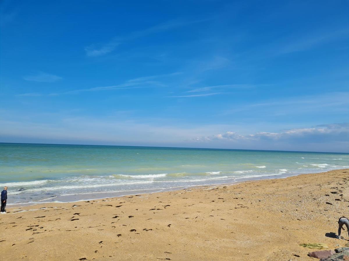 Les Pieds Dans L'Eau - Acces Direct A La Plage Bernières-sur-Mer Εξωτερικό φωτογραφία