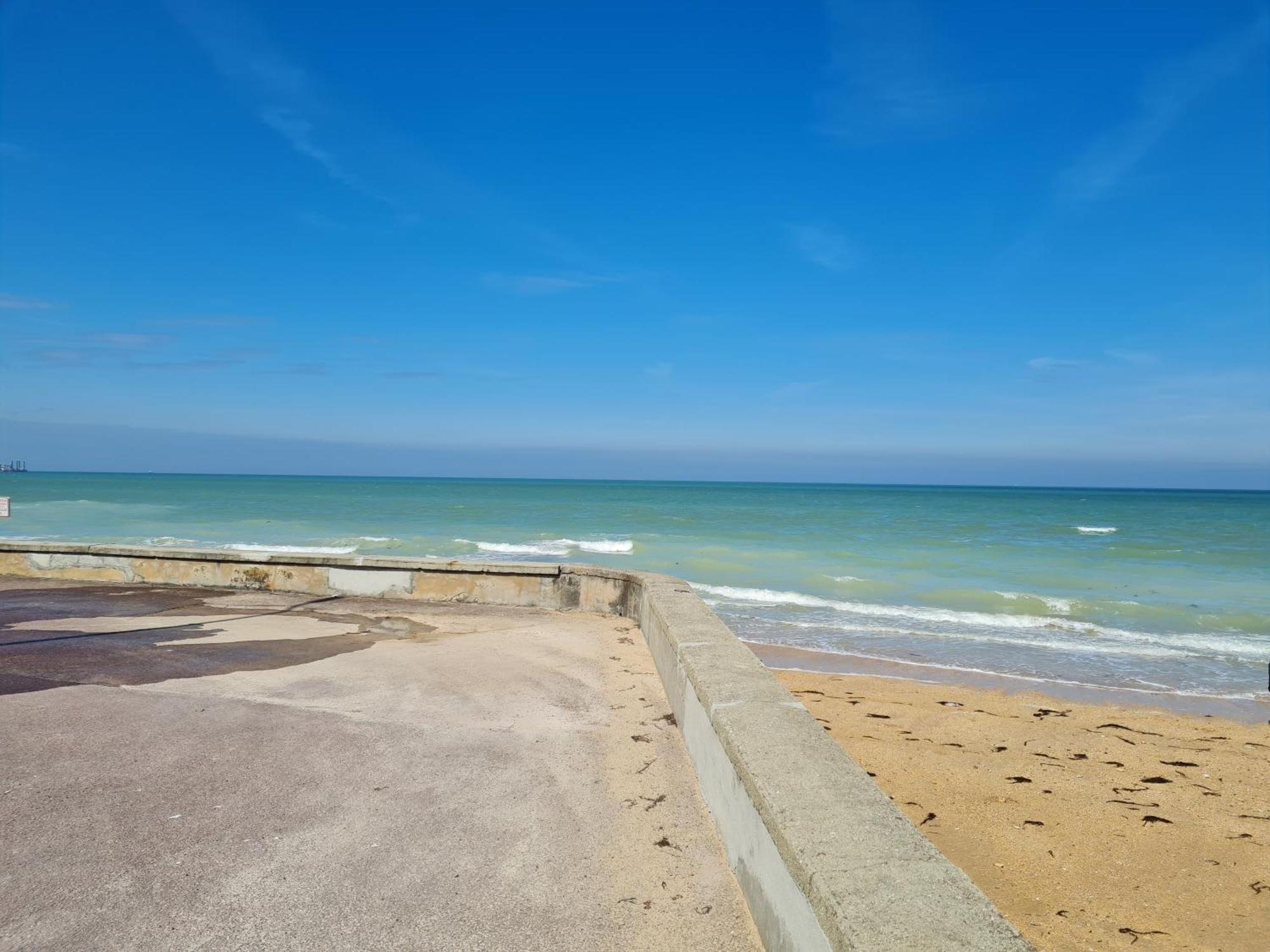 Les Pieds Dans L'Eau - Acces Direct A La Plage Bernières-sur-Mer Εξωτερικό φωτογραφία